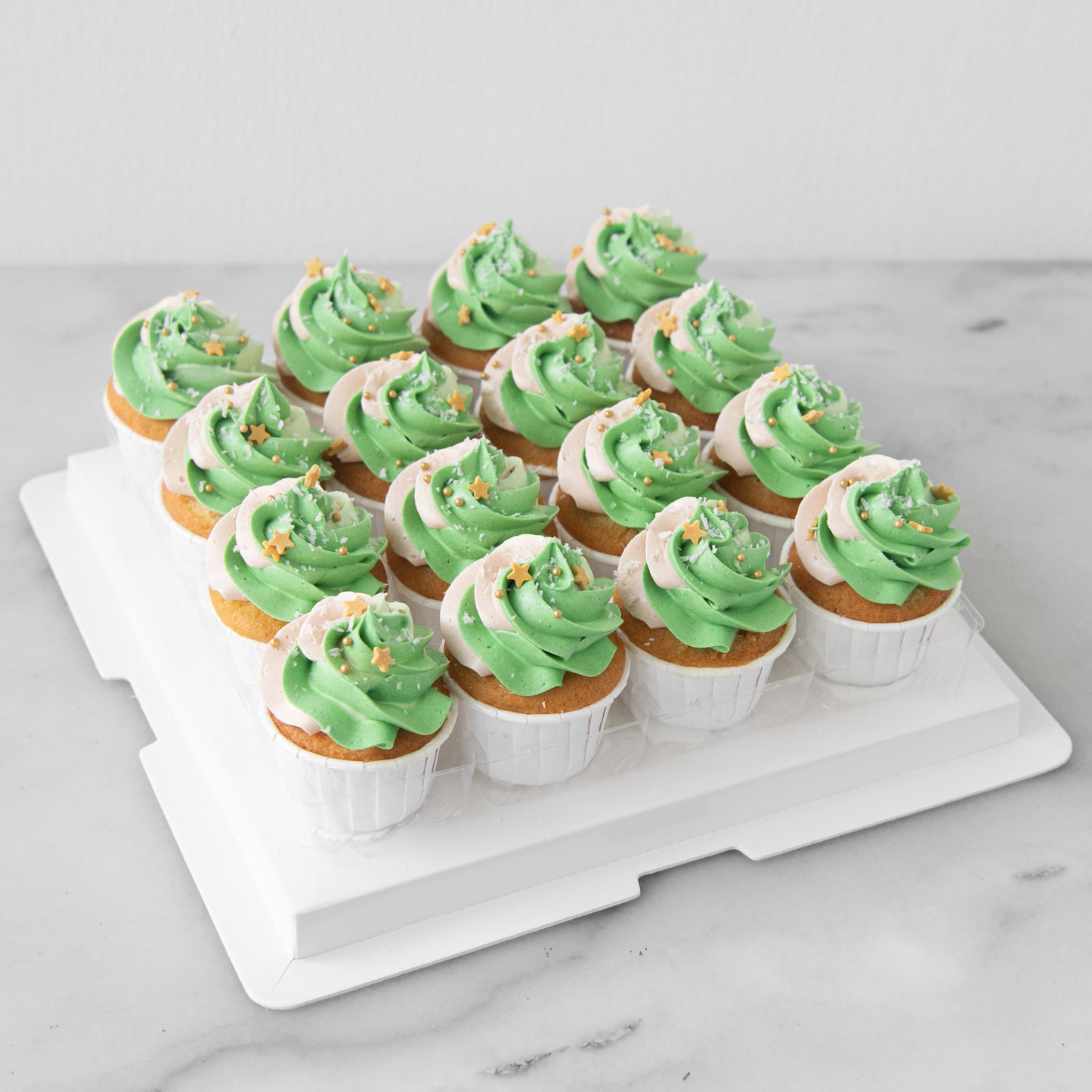 Happy Eid Mubarak! | 16pcs Eid Radiance Cupcakes In Gift Box | $48.80 Nett