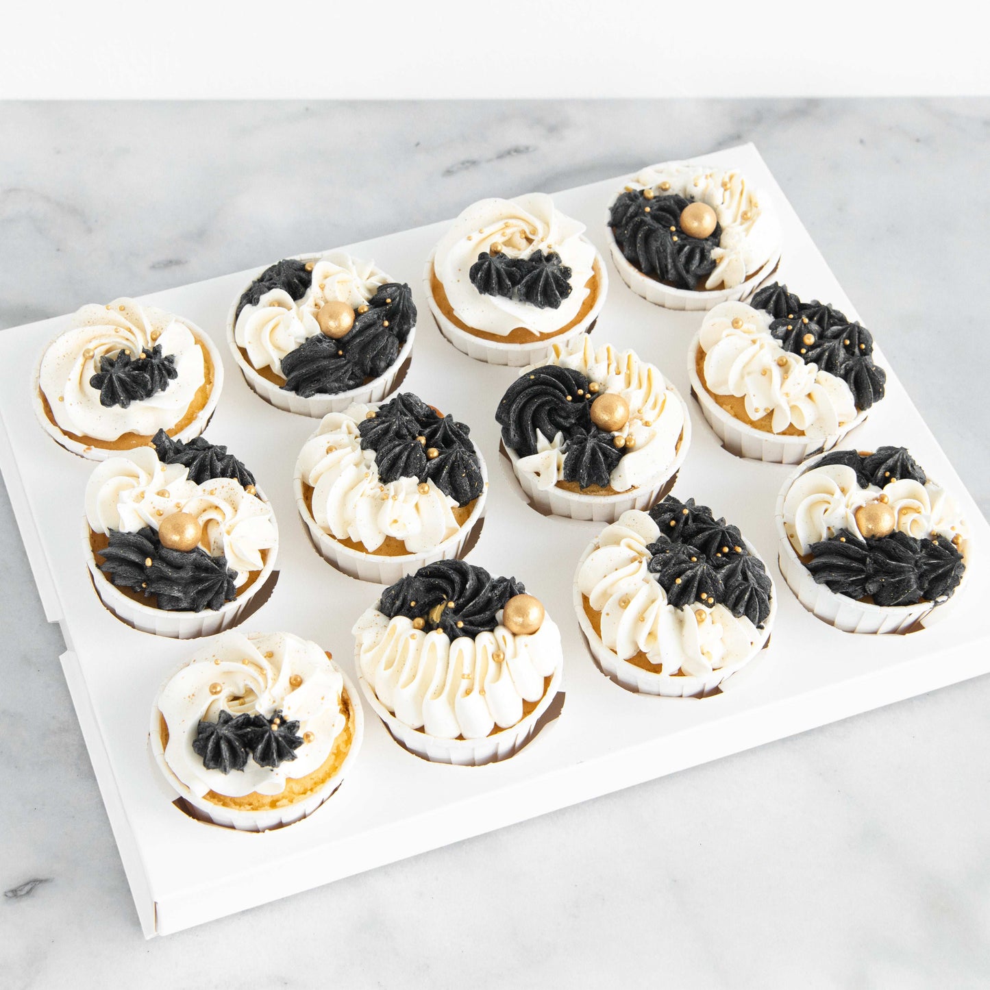 Customised Cupcake - Black & White Cupcakes