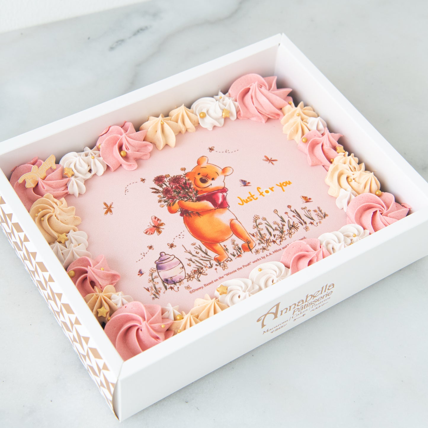 10.10 Sales! Disney Winnie The Pooh Floral Brownie Set | $58.80 only (u.p $75.80)