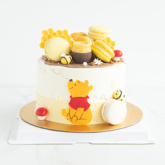 Disney Winnie the Pooh Cake 6'' | $138 Nett