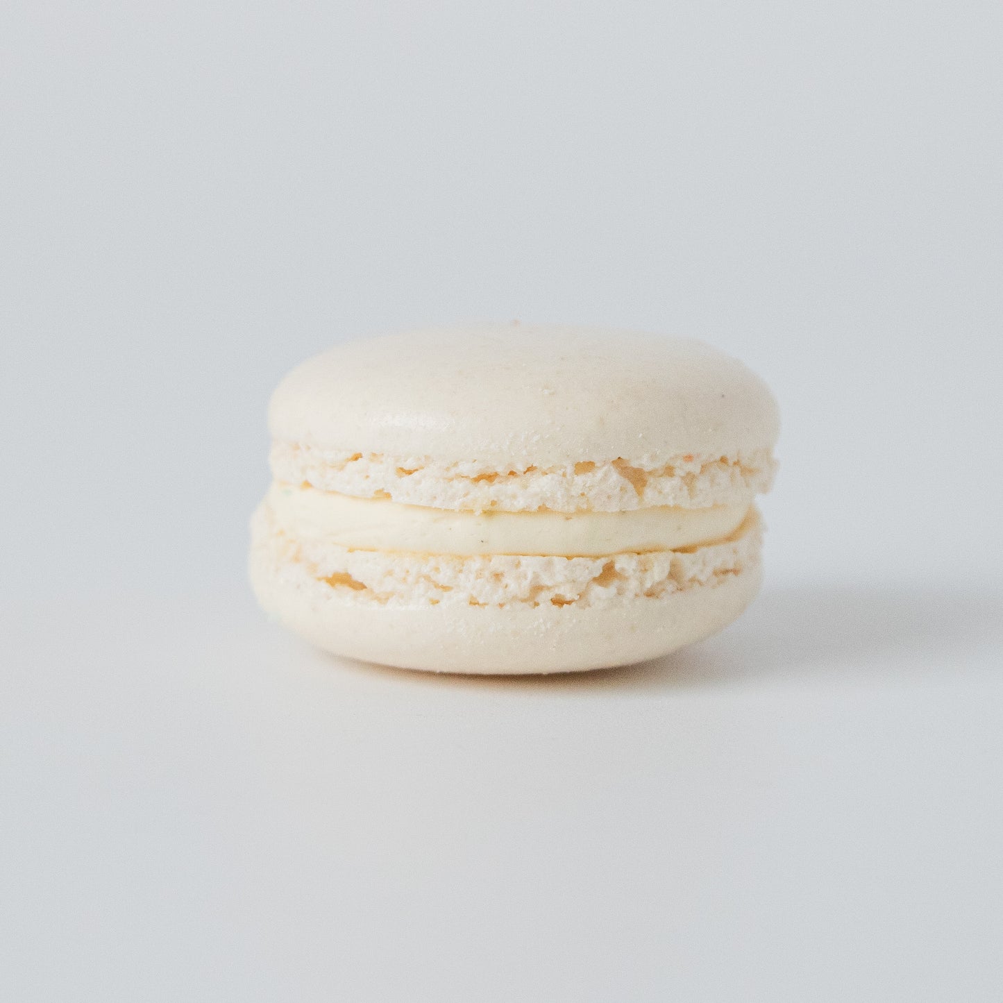 Classic Macaron - Vanilla (1pc)
