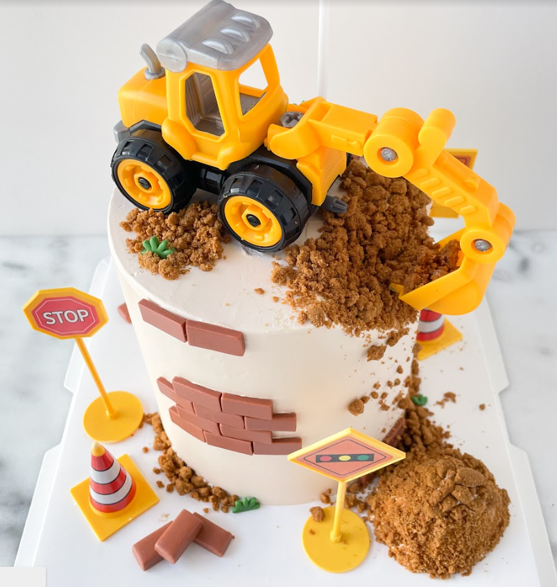 Customized Cake - ''Work in Progress'' Construction Excavator Cake
