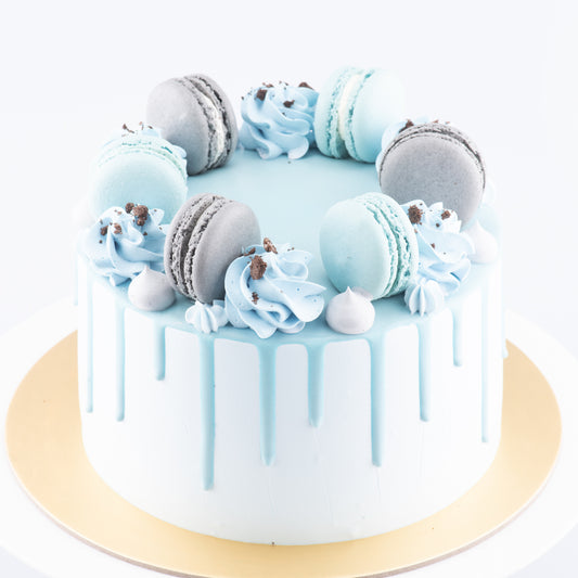 Cookies & Cream Cake Upsize (Including  6 pcs macarons)| $65.80 nett only