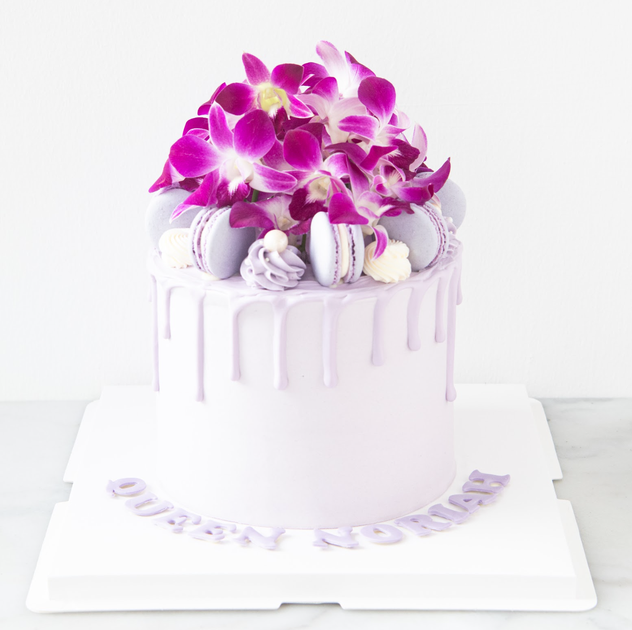 Customized Cake - with Orchid Flower (Next available date: 6 Feb 2025)