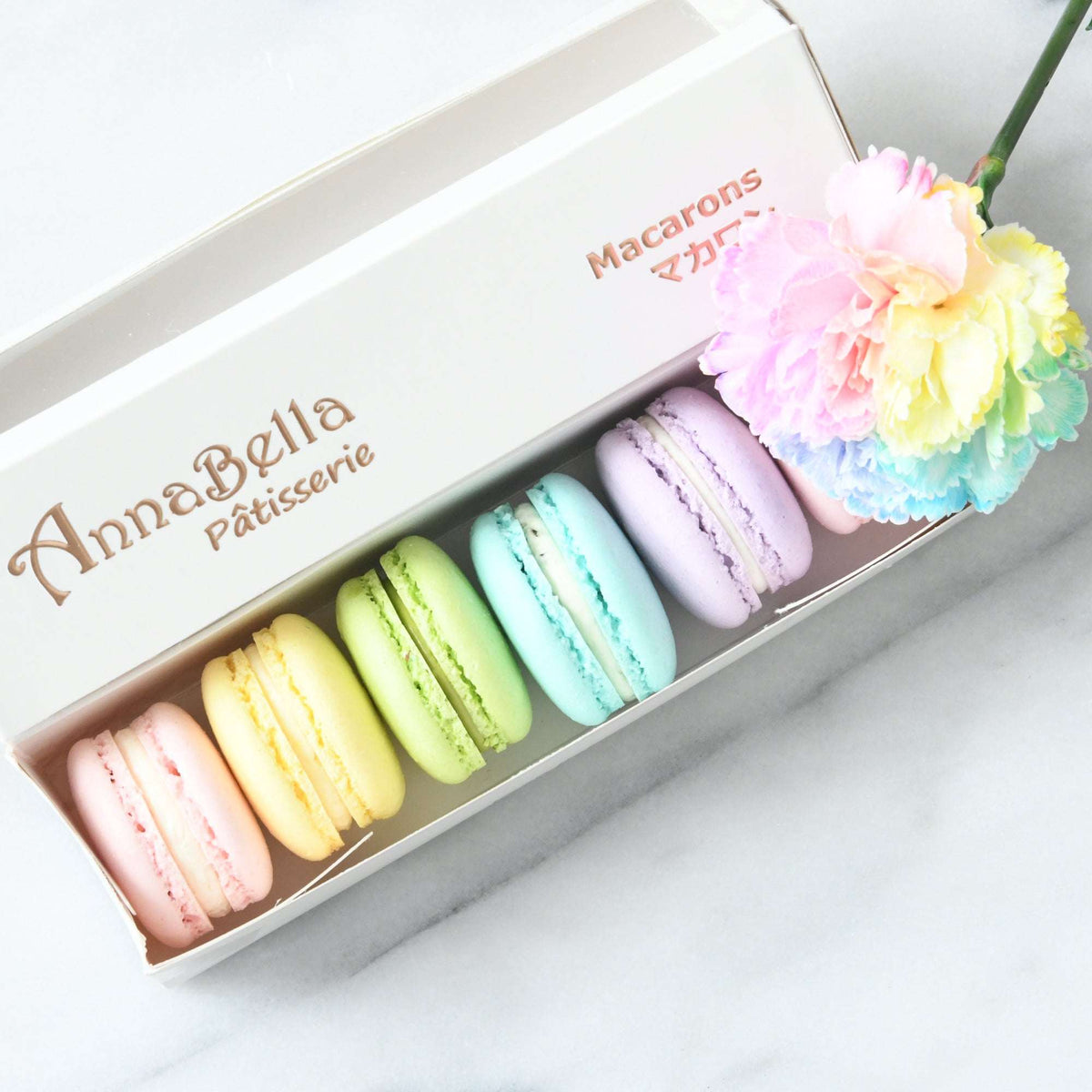 6PCS Macarons in Gift Box (Assorted) (U.P $23.90)