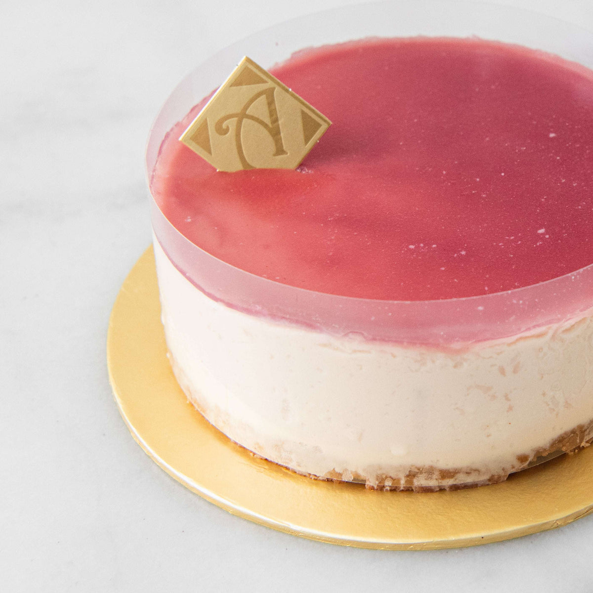 🔥9.9 SALES!🔥Lychee Rose Cheese Cake In Gift Box | Now for $25.80 (U.P $39.90)
