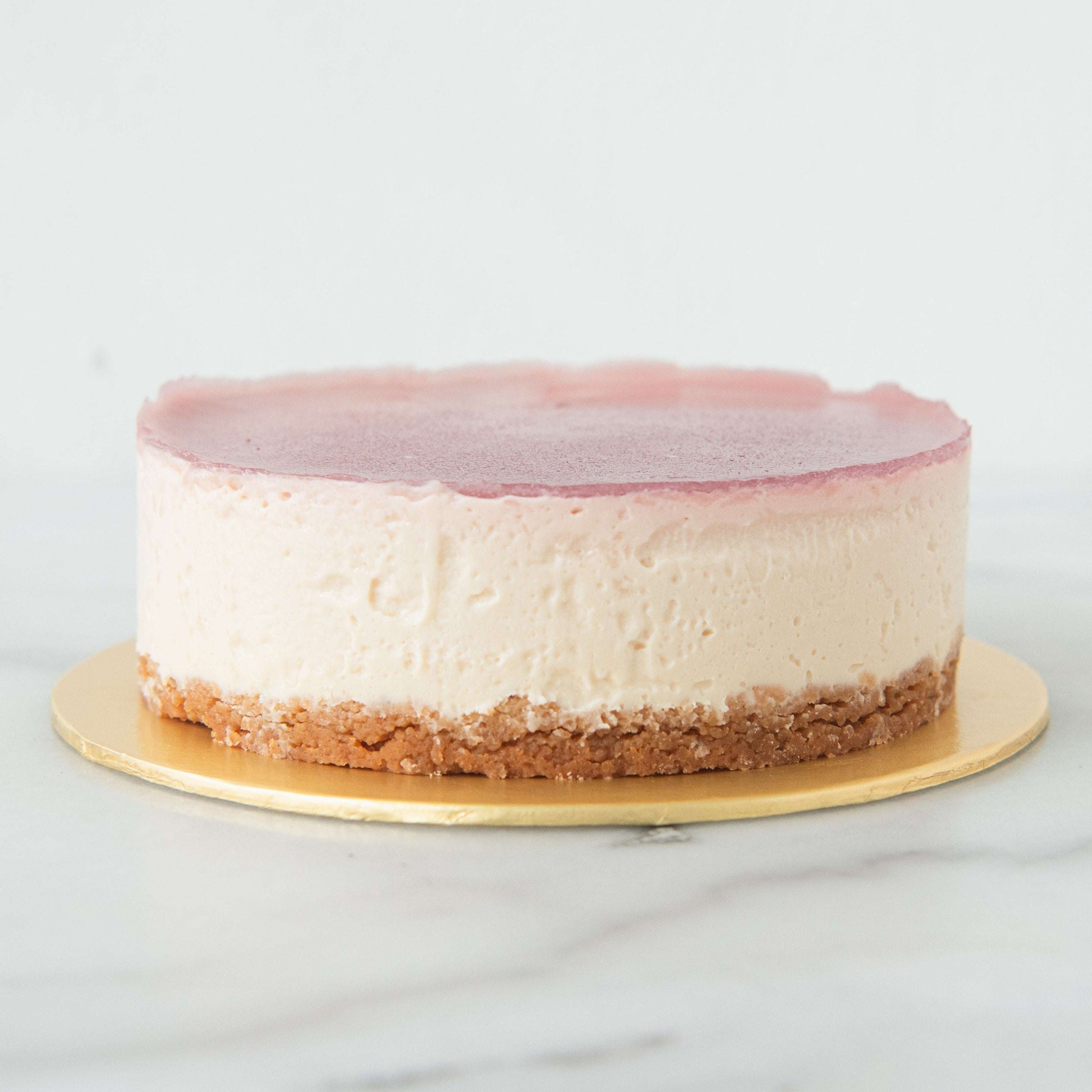 🔥9.9 SALES!🔥Lychee Rose Cheese Cake In Gift Box | Now for $25.80 (U.P $39.90)