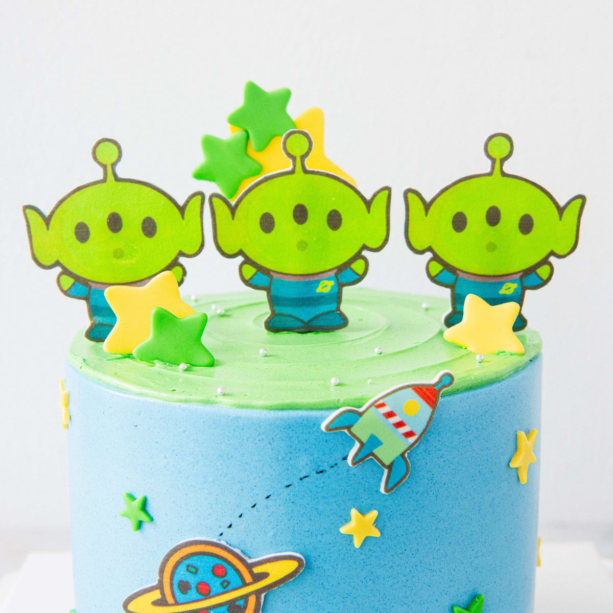 Disney Pixar Toy Story Aliens Cake 8'' | $228 Nett
