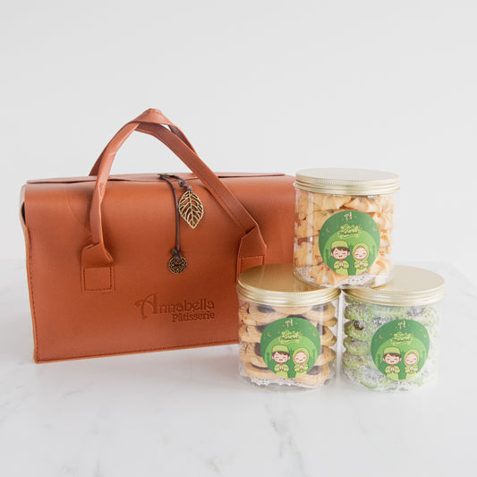 Happy Eid Mubarak! | Bundle of 3 Big Assorted Cookies In Gift Bag | $68.80 Nett