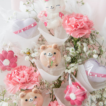 Happy Mom's Day | Mother Bear Macaron Bouquet (AVAILABLE 4MAY & 10MAY)| $128 Nett