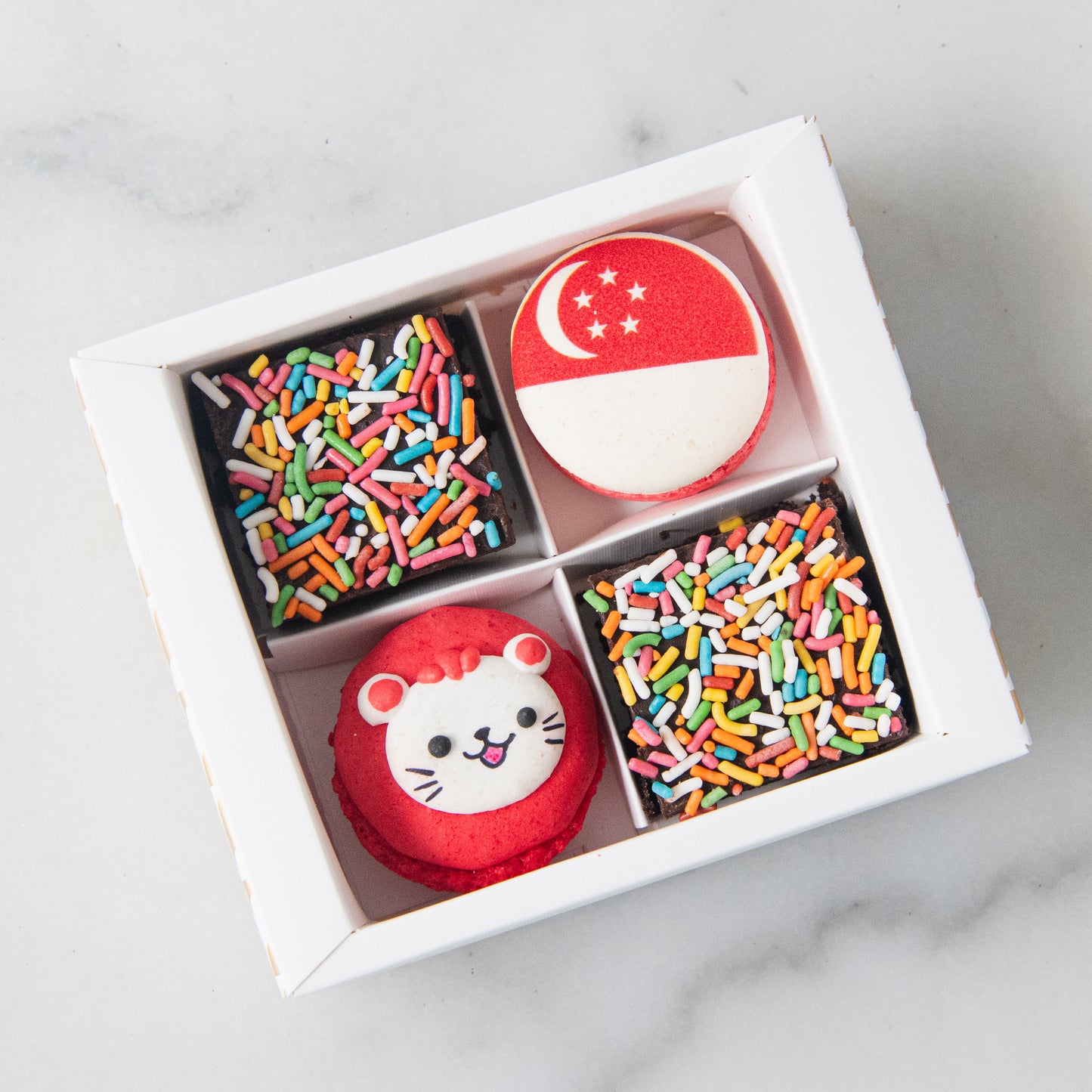 Happy National Day | SG ROAR! Macaron and Brownie Set | $12.80 Nett