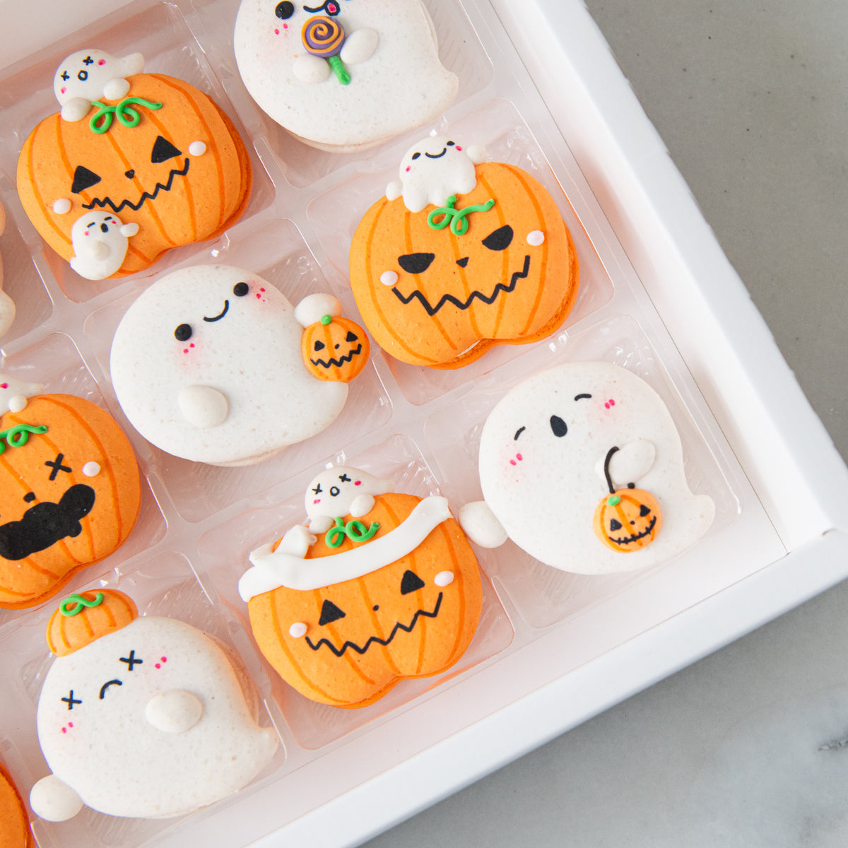 Happy Halloween | 12in1 Pumpkins & Ghosts Macaron Set | $51.80 Nett