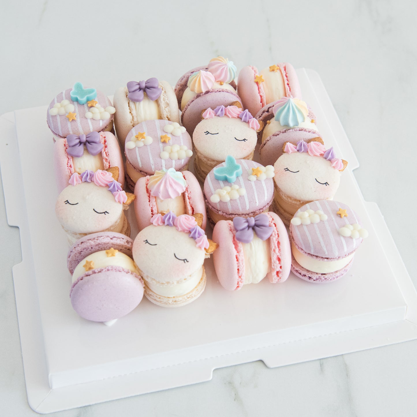 16 pcs Enchanted Dreams Unicorn Fatcarons | $118 Nett