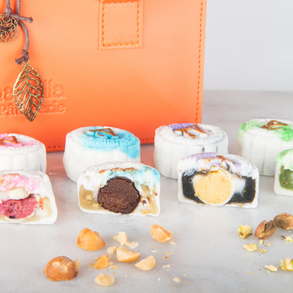 Happy Mid Autumn | Limited Edition Snowskin Truffle Mooncakes 8 pcs set | $108 (u.p.)