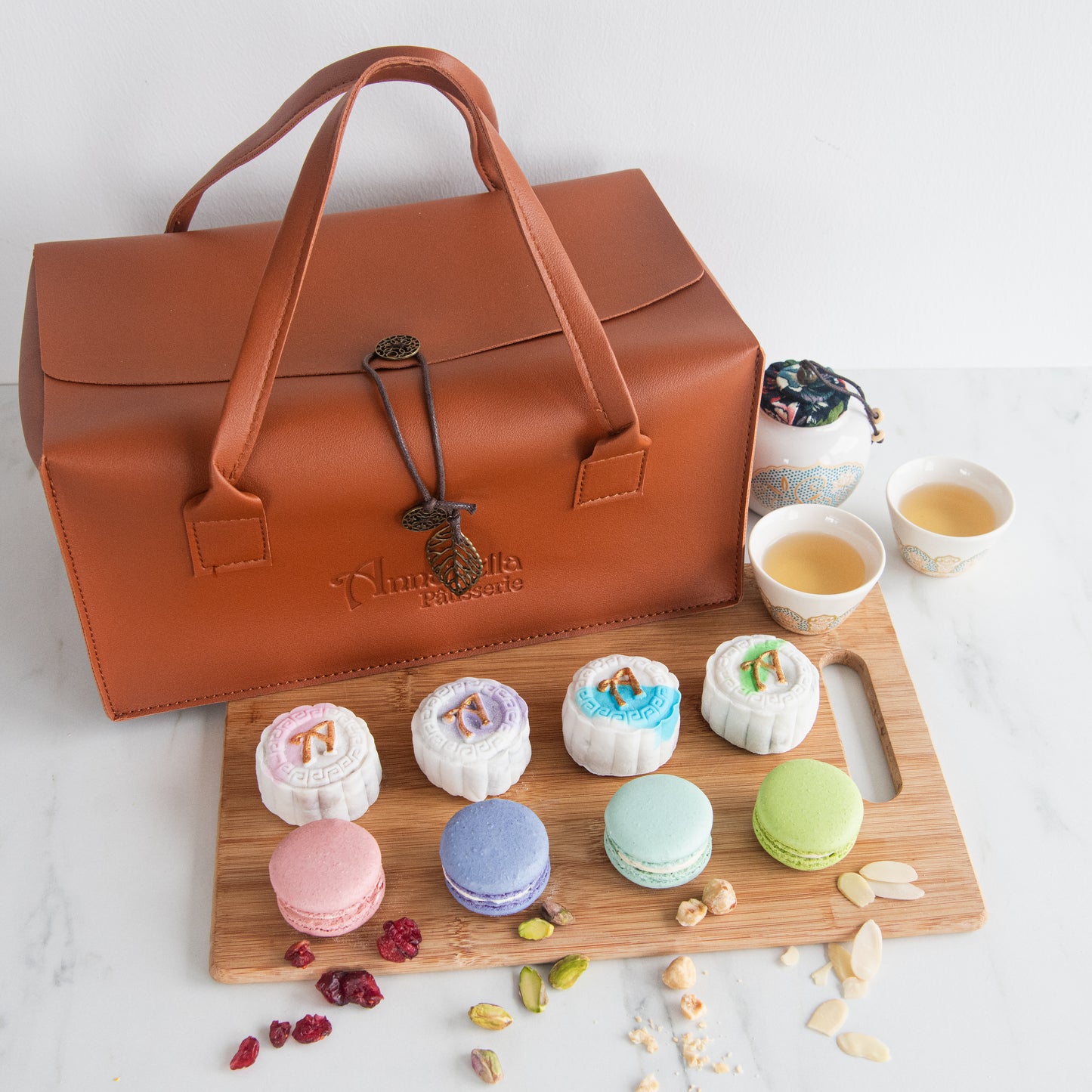 Happy Mid Autumn | Limited Edition Snowskin Truffle Mooncakes 4+4 pcs Set | $88 (u.p.)