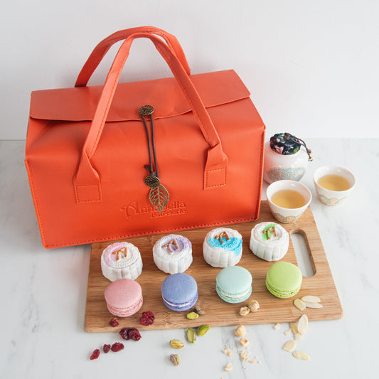 Happy Mid Autumn | Limited Edition Snowskin Truffle Mooncakes 4+4 pcs Set | $88 (u.p.)
