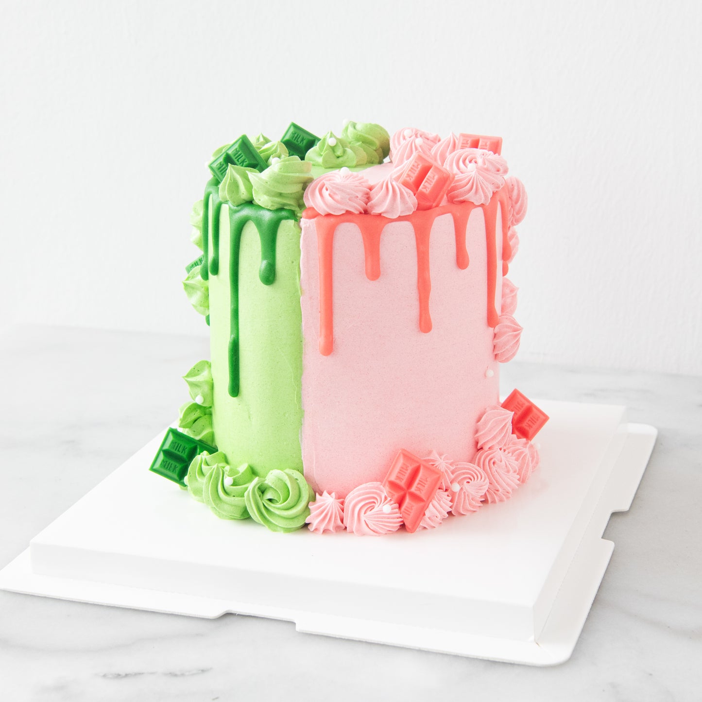 *New*Pink & Green two sides 5'inch Cake | $158 Nett