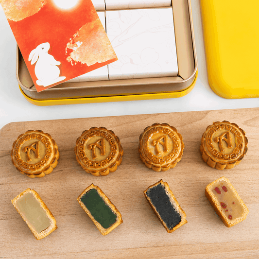 Happy Mid Autumn | Baked Traditional Mooncake 4pcs| $35.80 (U.P $78)