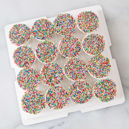 16pcs Viral Dot Cupcake In Gift Box | $48.80 Nett