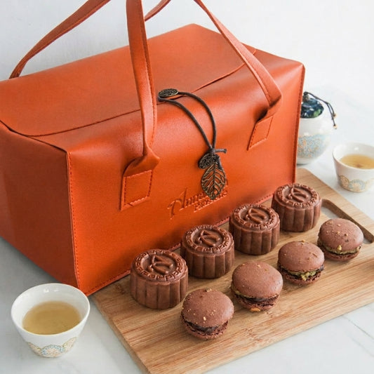 Happy Mid Autumn | Orange bag Kunafa Snowskin Truffle Mooncakes 4+4pcs set | $58.80 (U.P. $158.00)