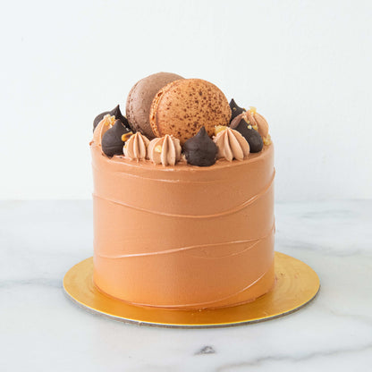 *New* Nutella Cake Petite | Including 2 pcs Macarons | $38.80 Nett