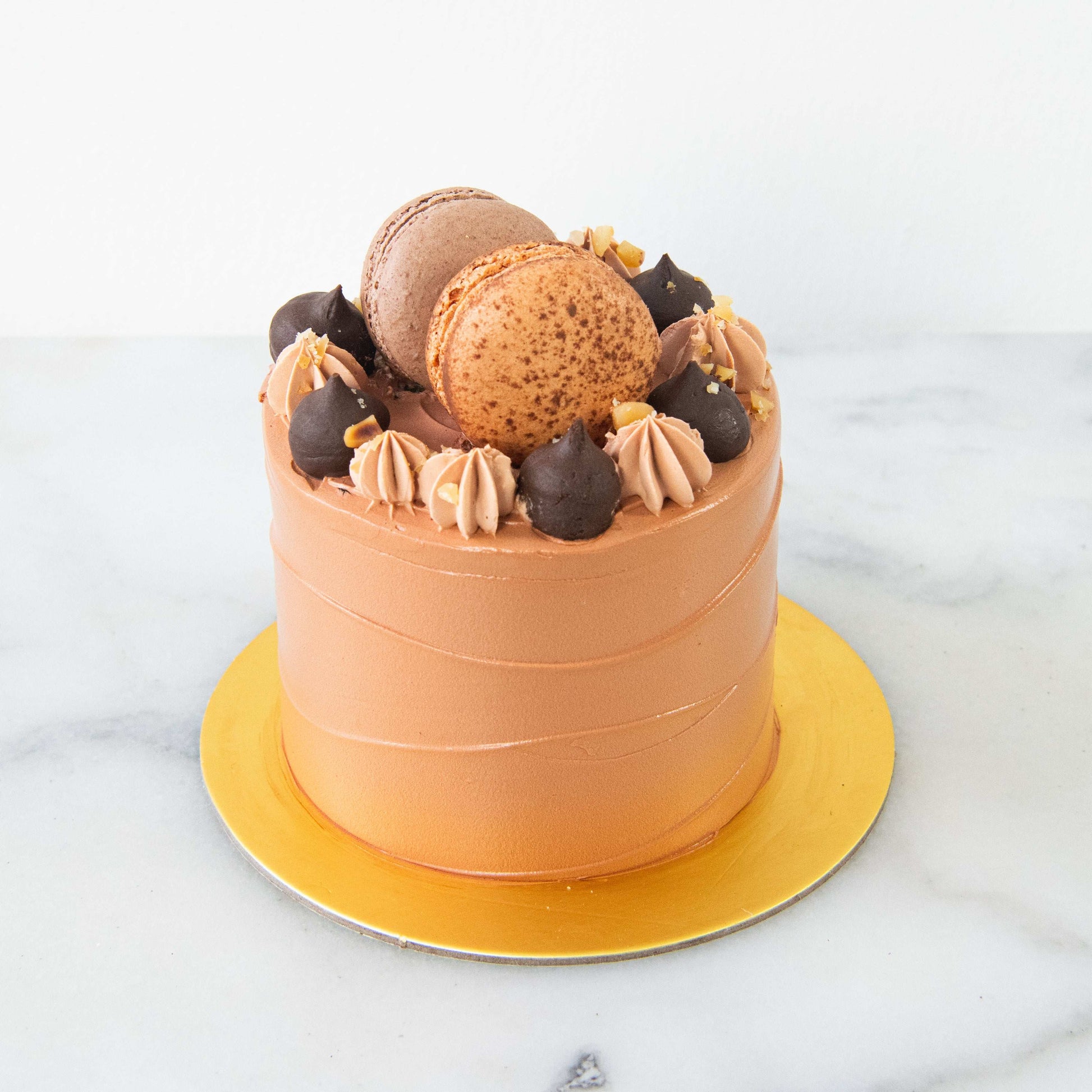 *New* Nutella Cake Petite | Including 2 pcs Macarons | $38.80 Nett