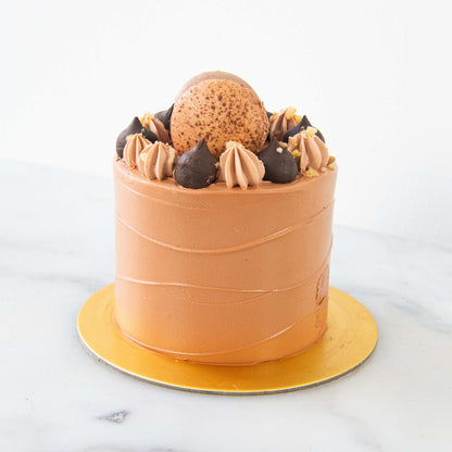 *New* Nutella Cake Petite | Including 2 pcs Macarons | $38.80 Nett