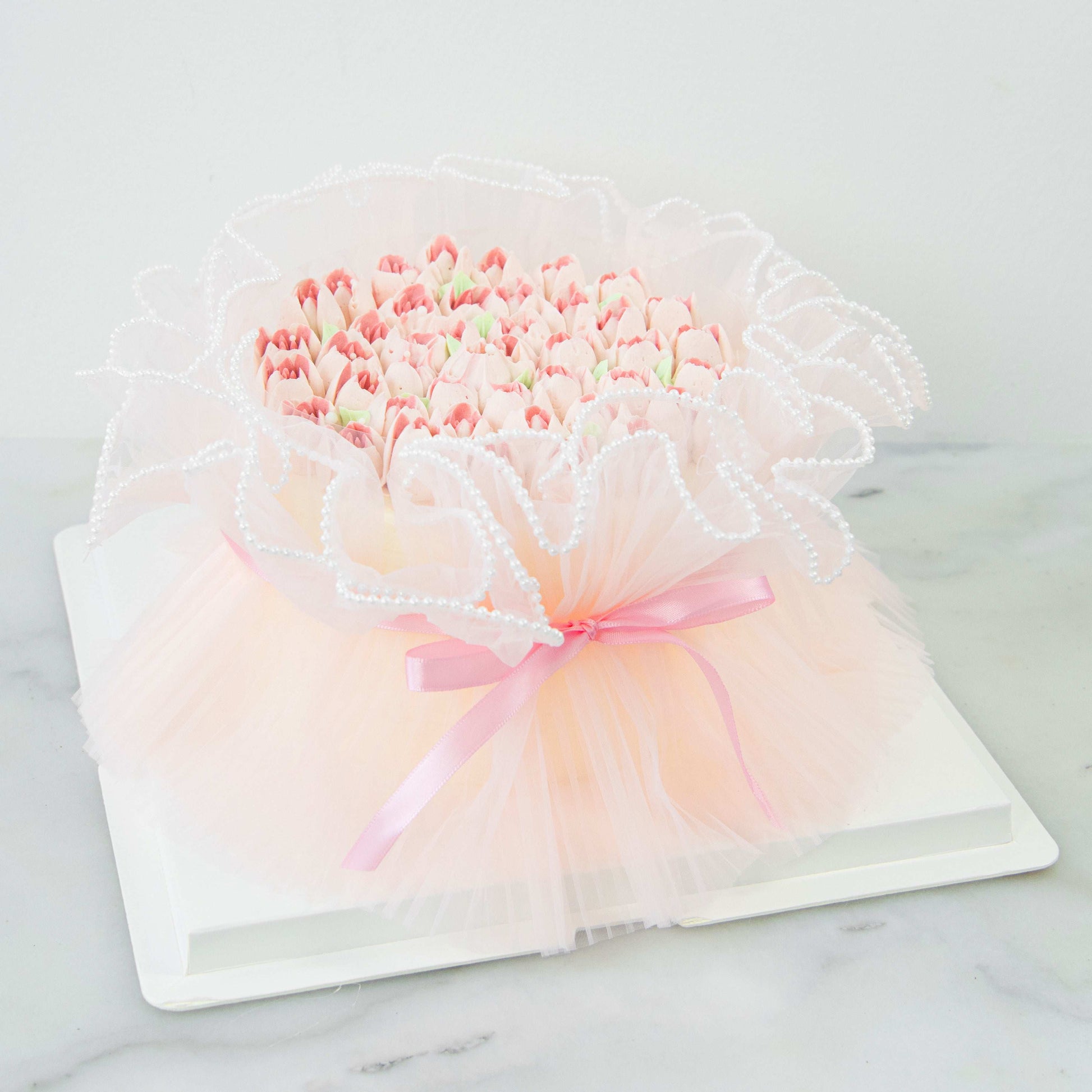 Happy Mom's Day | Tulips Bouquet Cake Bundle | $119.90 Nett