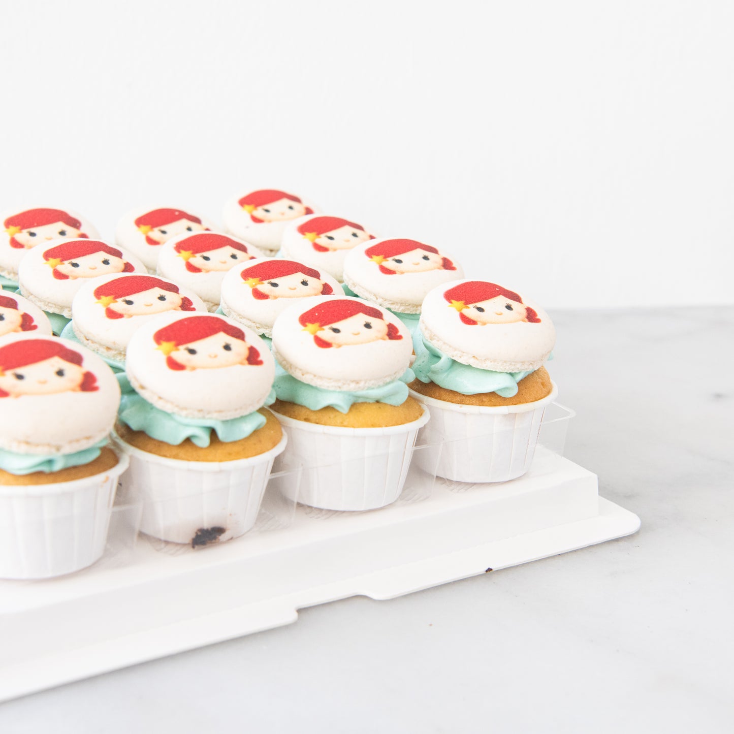 Disney Princess Ariel 16pcs Cupcake | $68.80 Nett