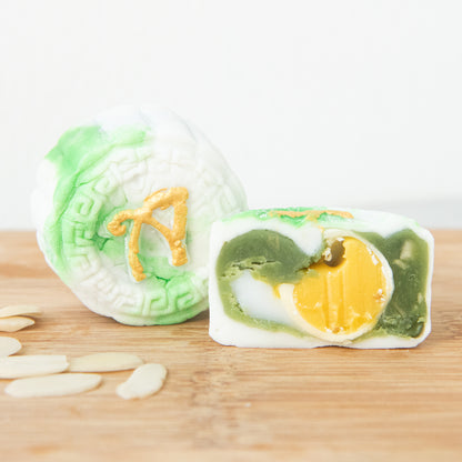 Happy Mid Autumn | Limited Edition Snowskin Truffle Mooncakes 8 pcs set | $55.80 (U.P $150.00)