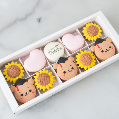 Happy Graduation | 10in1 Heartfelt Graduation bear macarons | $45.80 Nett