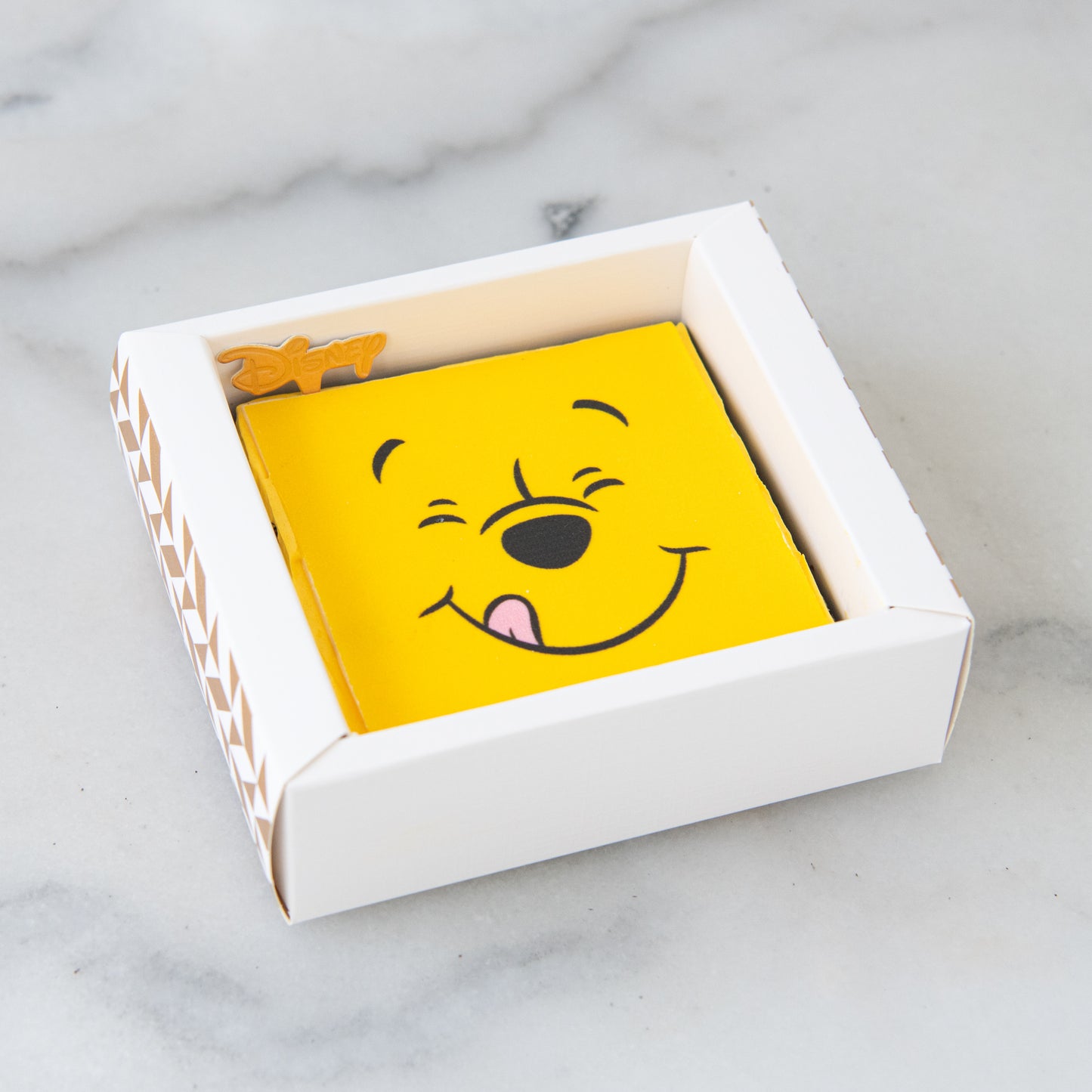 Disney Winnie The Pooh Face Petite Brownie 8x8 | $9.80 Nett