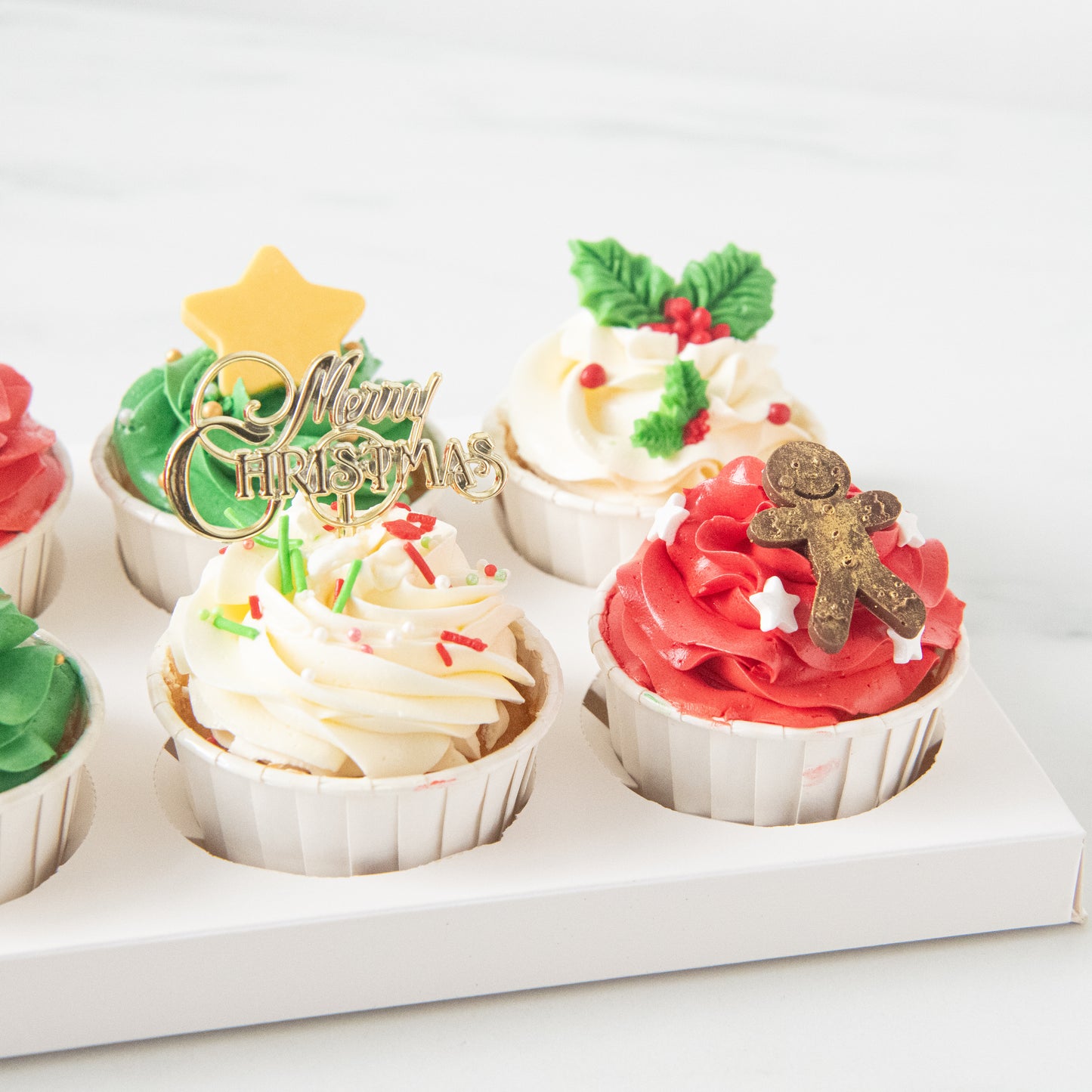 Ho ho ho! | Merry Christmas | A Vibrant Christmas 6pcs Cupcake in gift box | $35.80 Nett