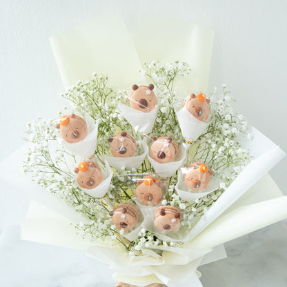 Capybara Macaron Bouquet | $138 Nett