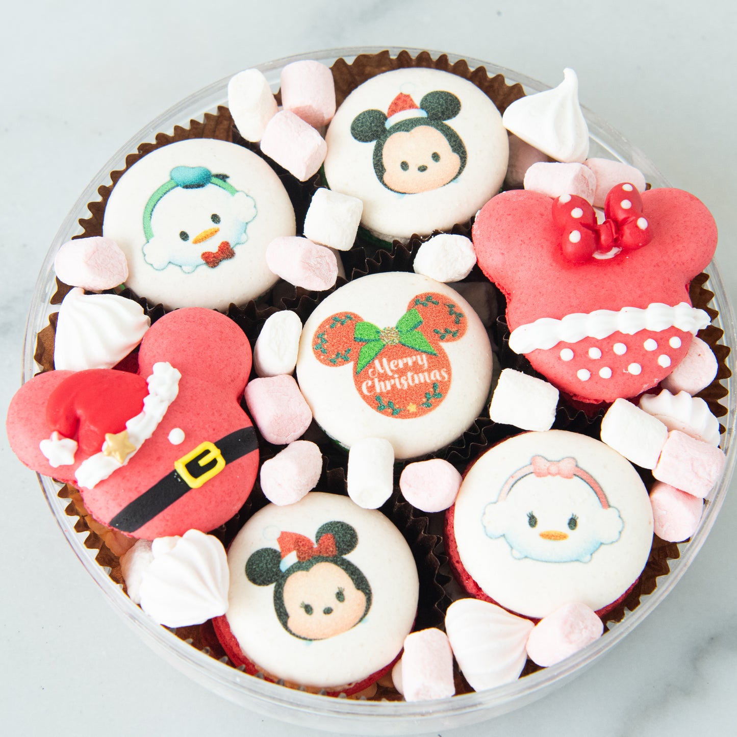 Ho ho ho! Merry Christmas | Disney Christmas 7pcs Treasure Macaron Set | $38.80 Nett