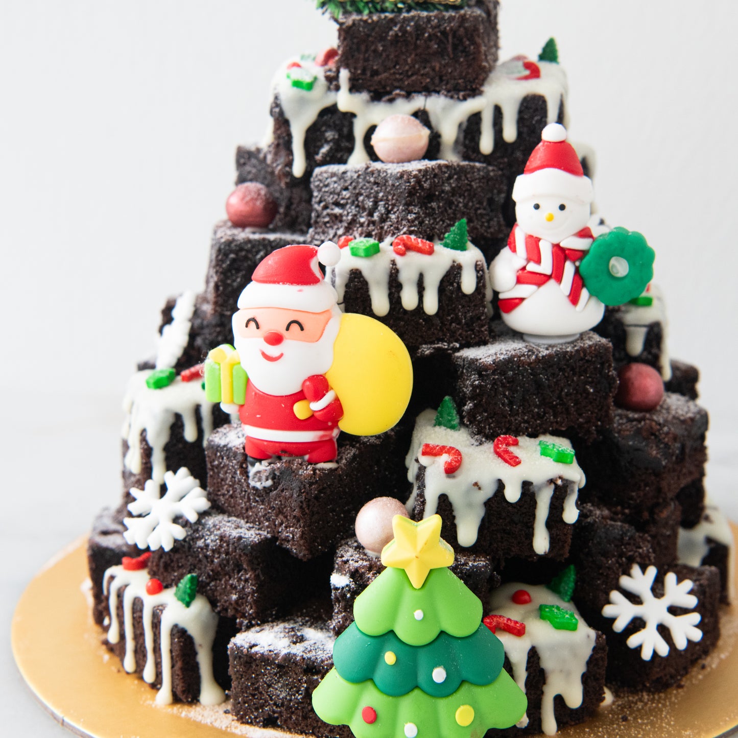 Ho Ho Ho! Merry Christmas | Snowy Brownie Tower | $128 Nett