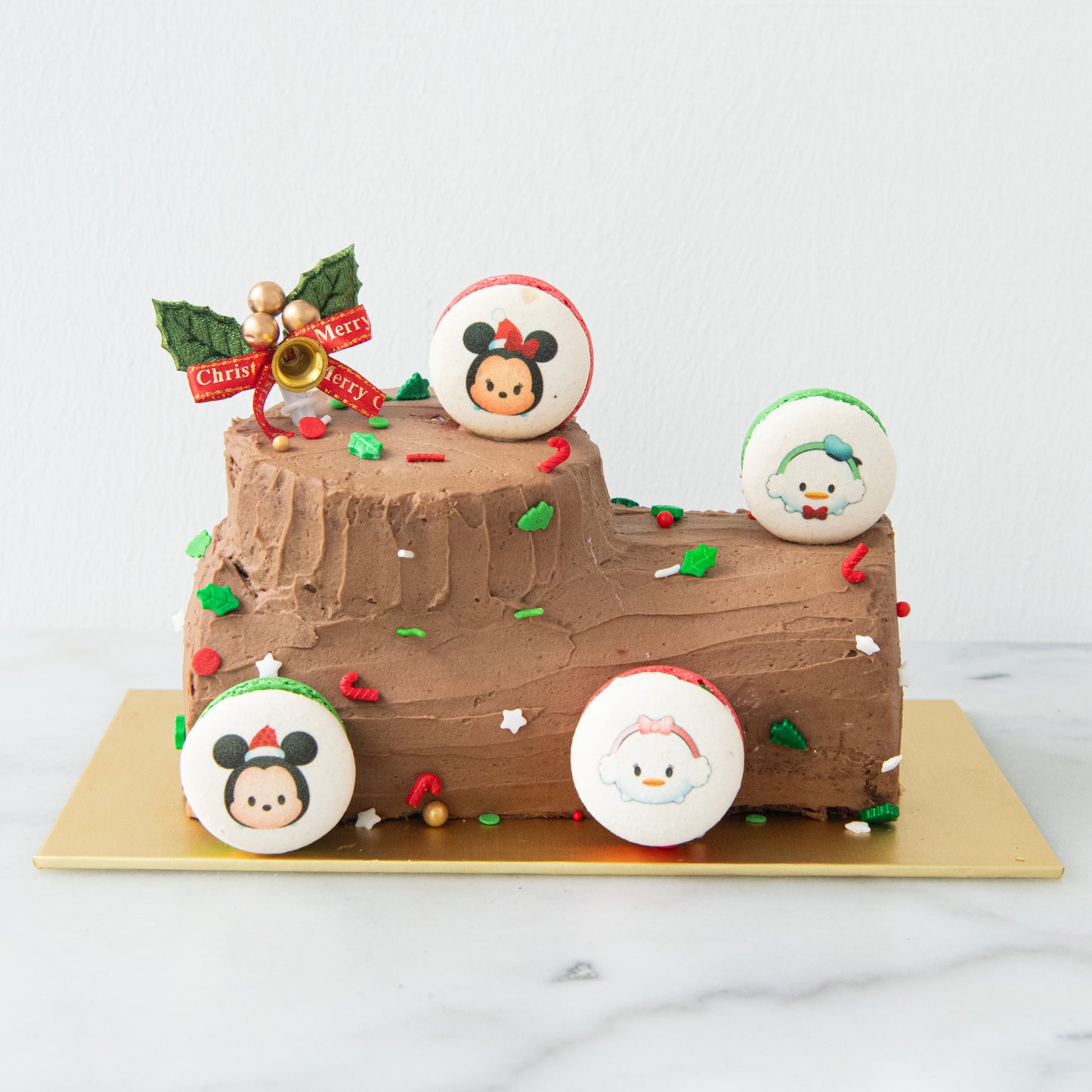 Ho Ho Ho! Merry Christmas | Disney Christmas Hazelnut Logcake 0.5kg | $55.80 Nett