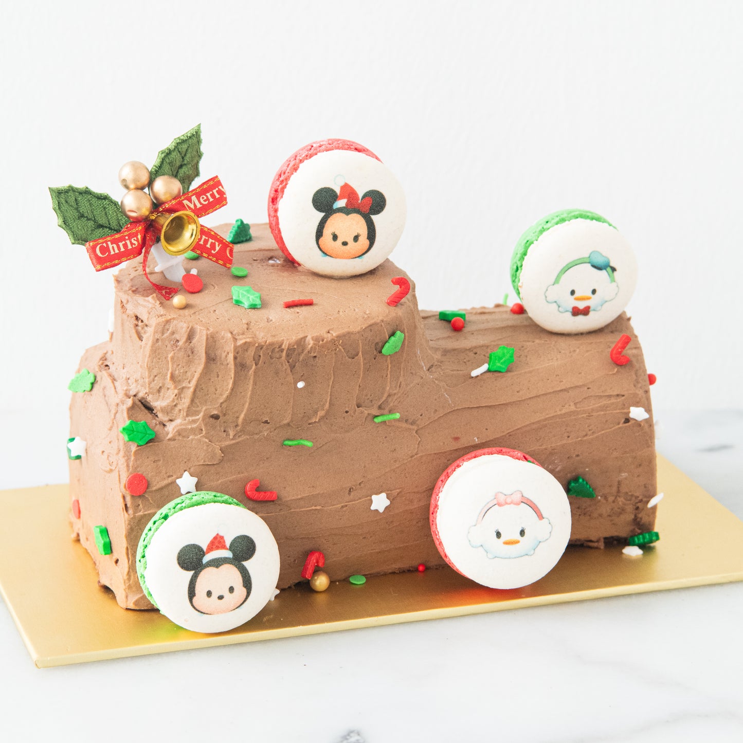 Ho Ho Ho! Merry Christmas | Disney Christmas Hazelnut Logcake 0.5kg | $55.80 Nett