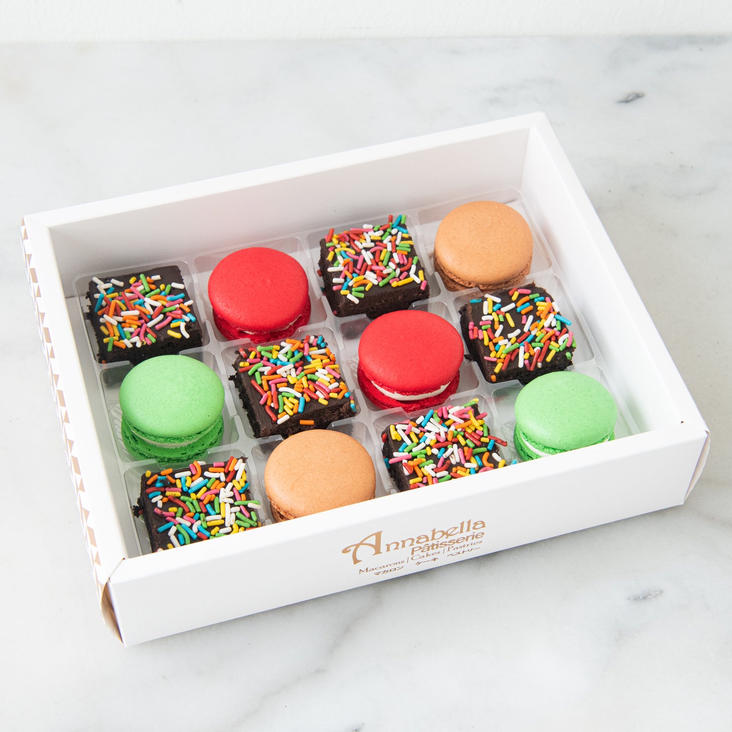 Ho Ho Ho! Merry Christmas | Christmas 12in1 Brownie and macaron set | $28.80 Nett