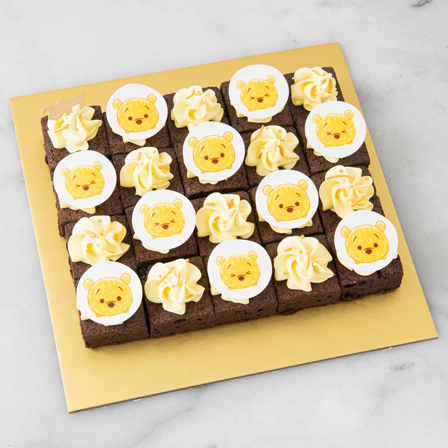 Disney Winnie The Pooh 20pcs Brownie Dessert Box | $55.80 Nett