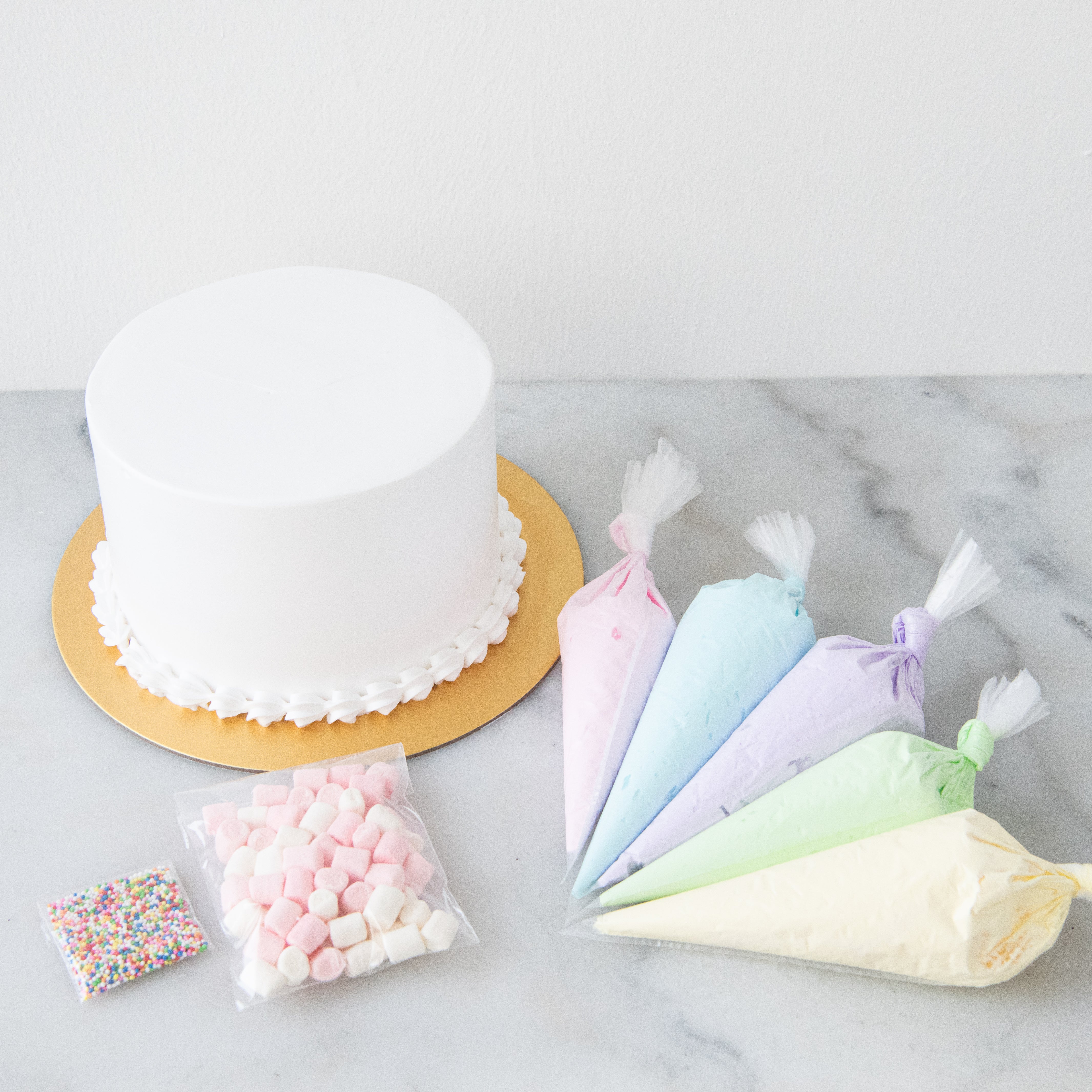 Making Mini Cake Kit DIY CAKE KIT! | Sprinkling Fun DIY Upsize Cake 800g | $51.80 Nett
