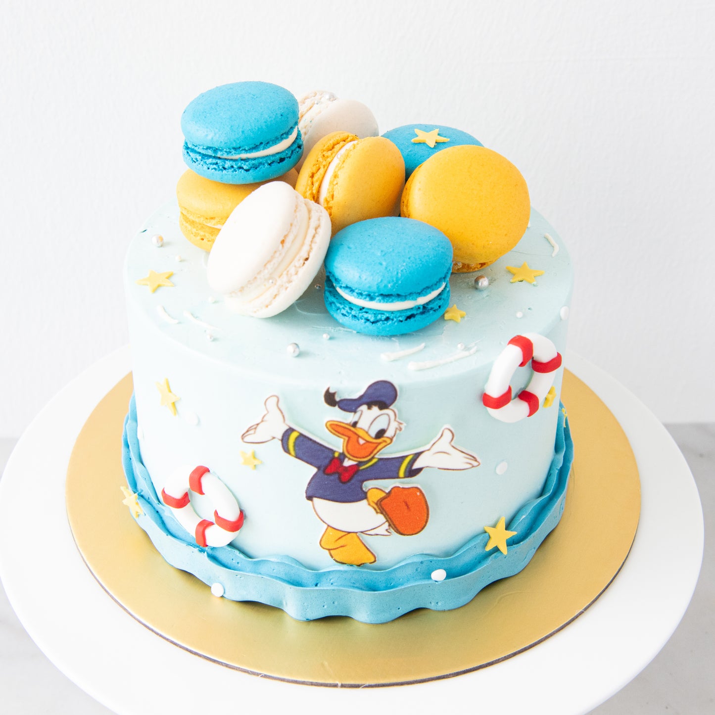 Disney Donald Cake 6'' | $138 Nett