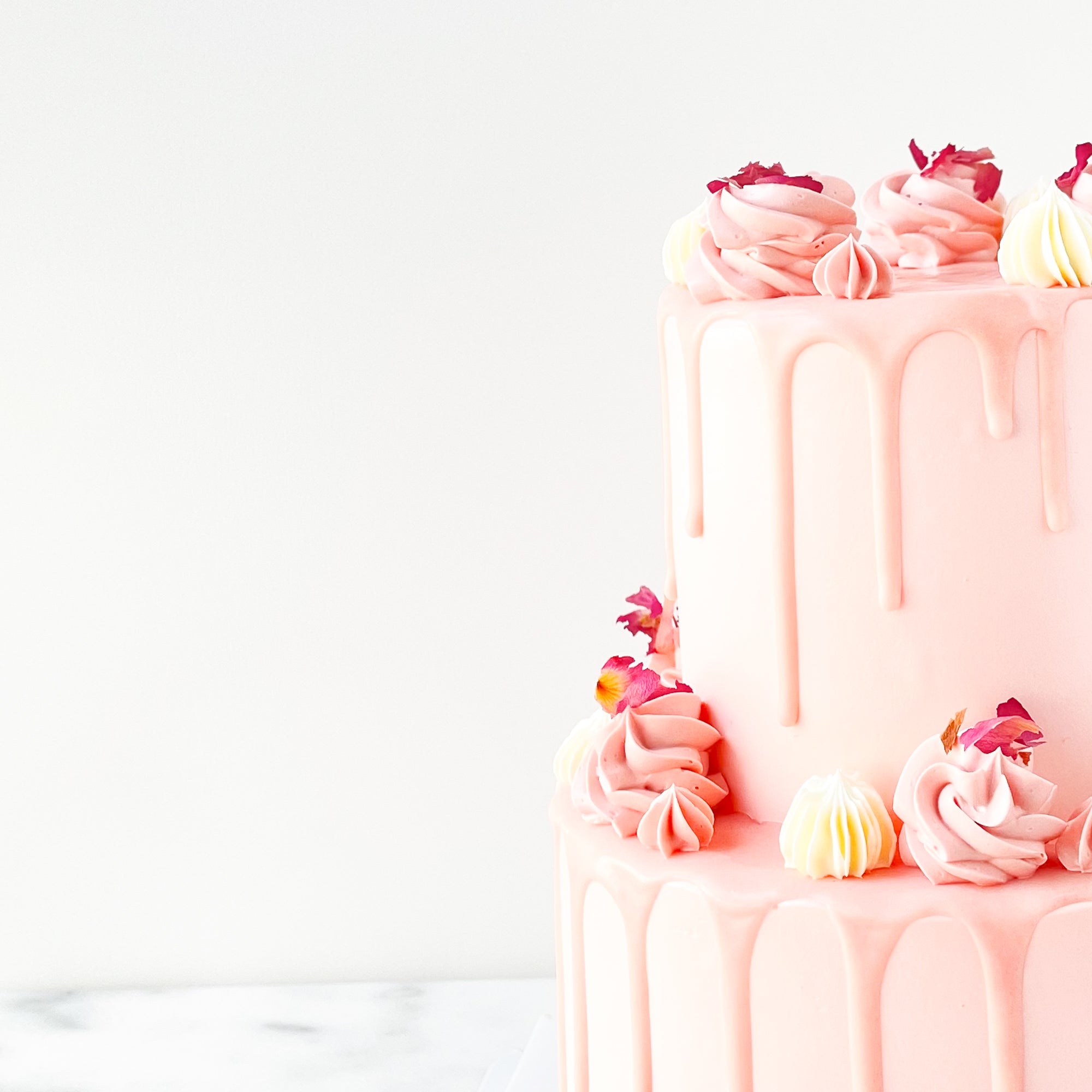 Customised Birthday Cake 🎂 Pre Order Here: 📞 03444616161 (Town Branch) 📞  03429292985 (Warsak Branch) Or DM us on Instagram and… | Instagram
