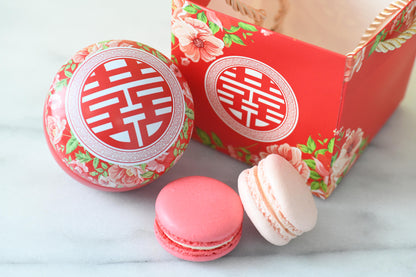 Wedding Door-Gift | 2pcs Macarons in Round Tin "Xi" Box & Paper Bag