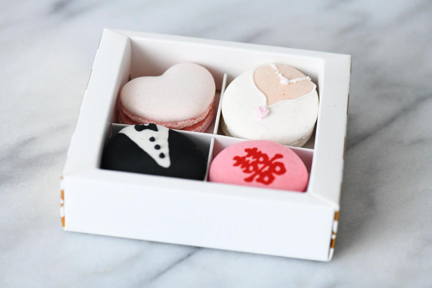 Wedding Bride & Groom Character Macarons | 4pcs Elegant Gift Box with Transparent Sleeve