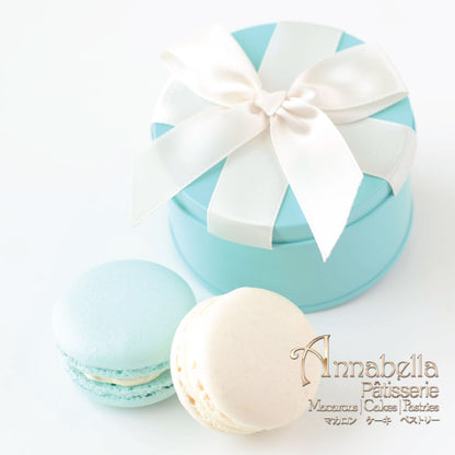 Wedding Door-Gift | 2pcs Macarons in Round Turquoise Box with Ribbon